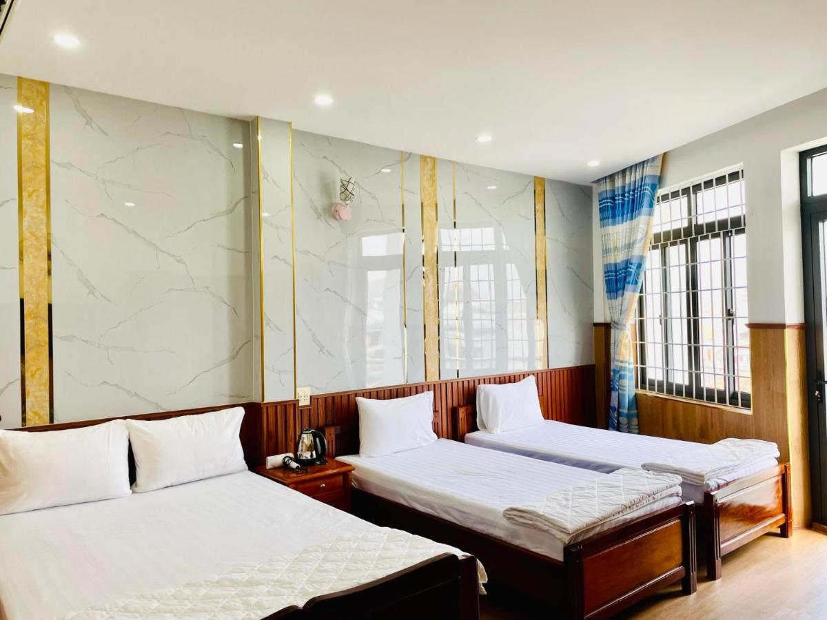 หนู่ อี โฮเทล Hotel ตวีฮหว่า ภายนอก รูปภาพ
