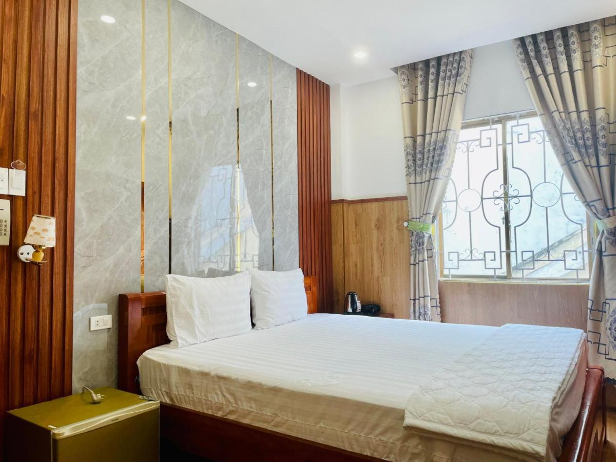 หนู่ อี โฮเทล Hotel ตวีฮหว่า ภายนอก รูปภาพ